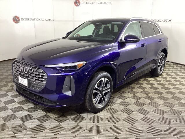 2025 Audi Q5 quattro Premium Plus 40 TFSI