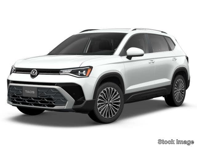 2025 Volkswagen Taos SE 4Motion