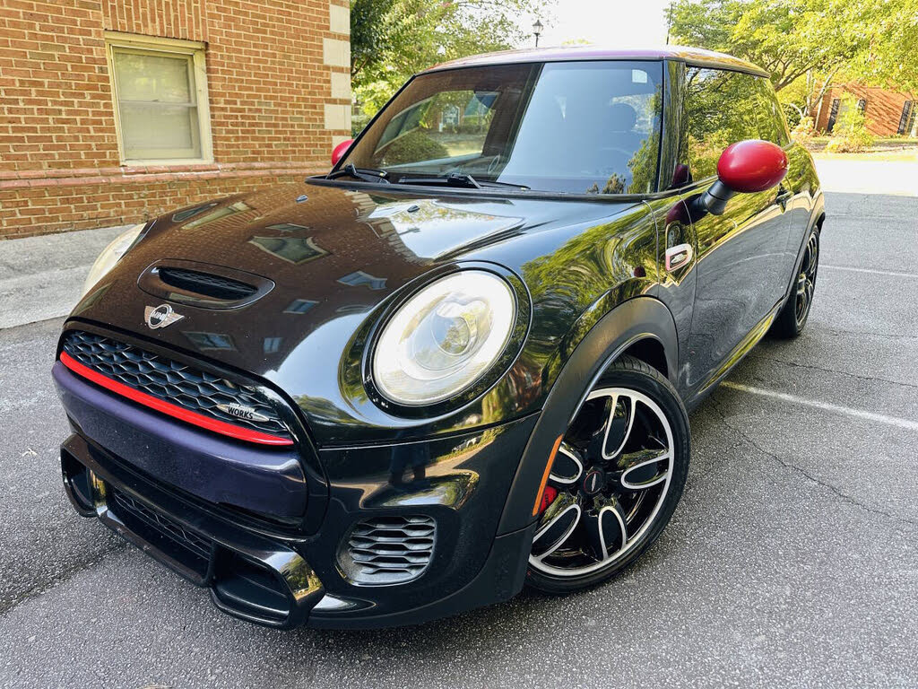 2017 MINI Cooper John Cooper Works 2-Door Hatchback FWD