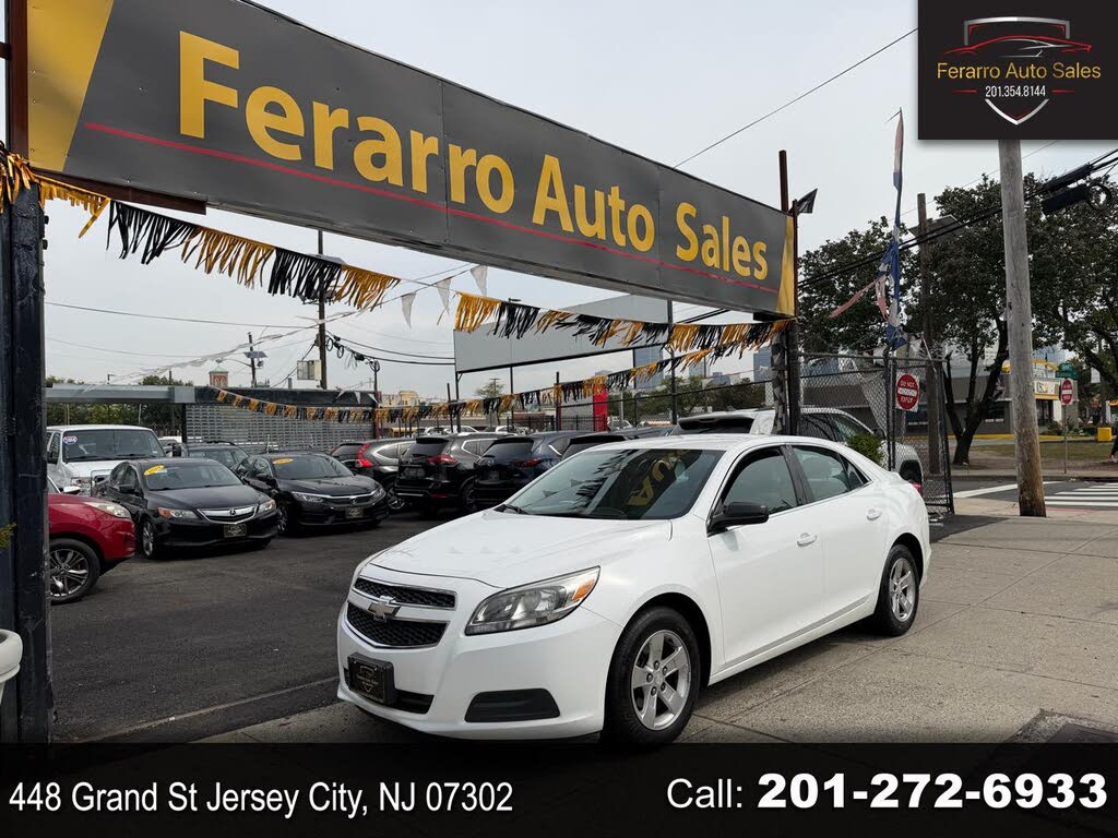 2013 Chevrolet Malibu LS FWD