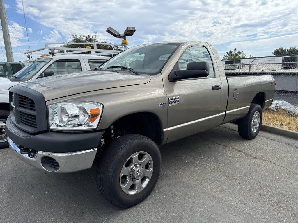 2008 Dodge RAM 2500 ST LB 4WD