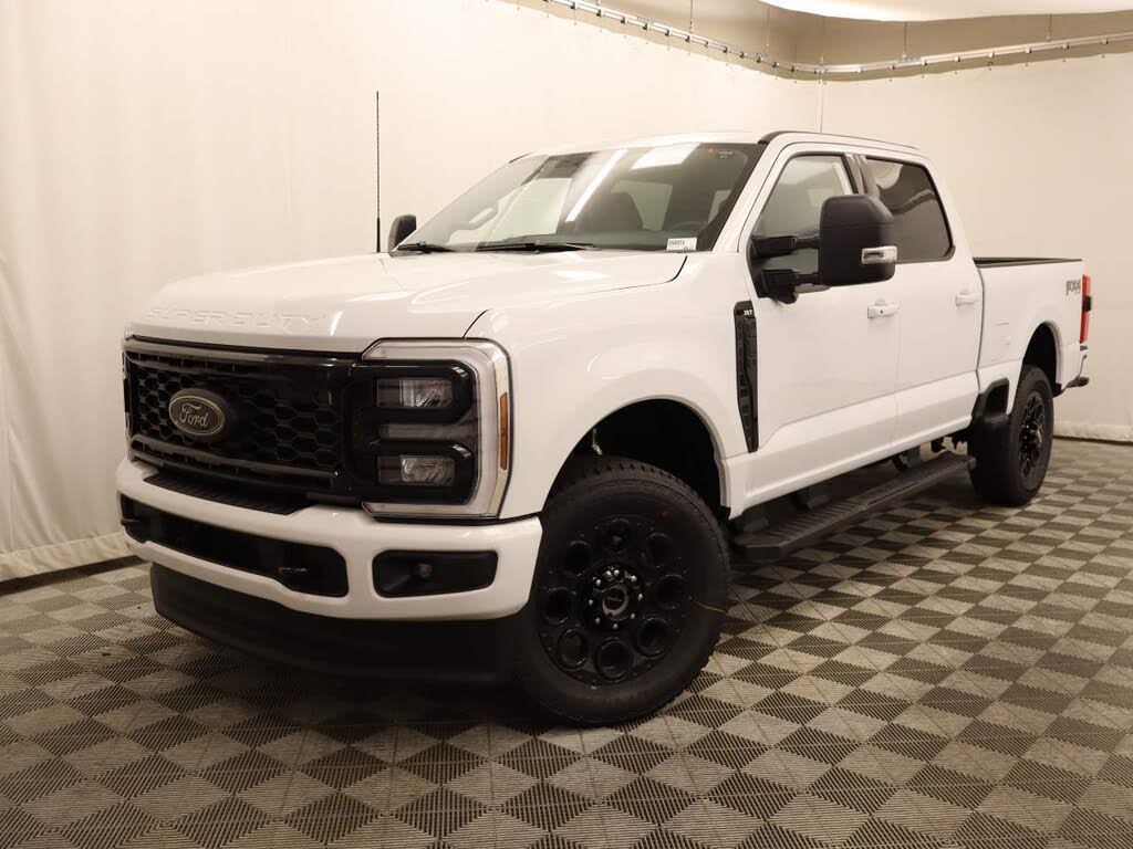 2026 Ford F-250 Super Duty XLT Crew Cab 4WD