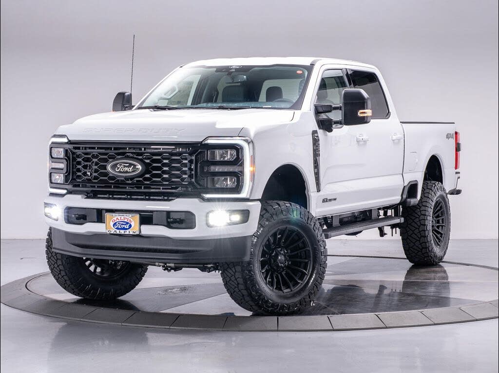 2026 Ford F-250 Super Duty XLT Crew Cab 4WD