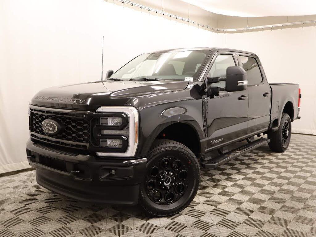 2026 Ford F-250 Super Duty XLT Crew Cab 4WD