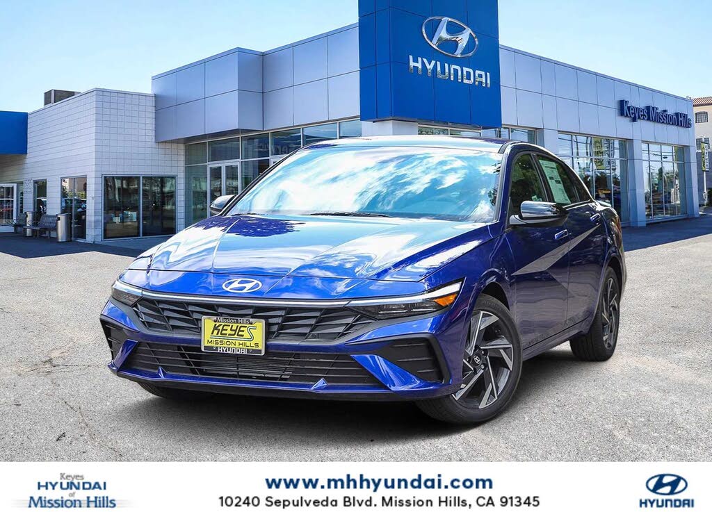 2025 Hyundai Elantra SEL Sport FWD