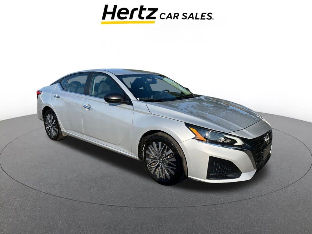 2024 Nissan Altima 2.5 SV FWD