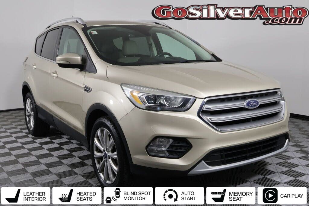 2017 Ford Escape Titanium FWD