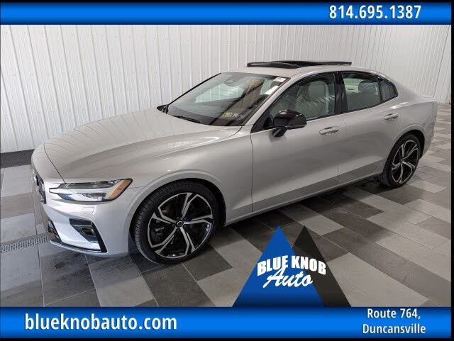 2023 Volvo S60 B5 Plus Dark Theme AWD