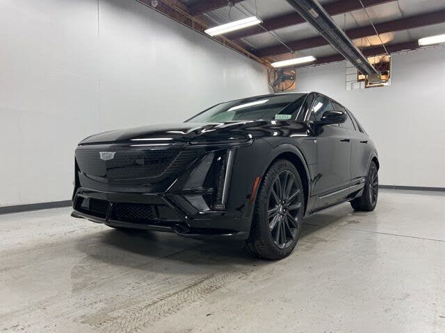 2026 Cadillac LYRIQ-V Premium AWD