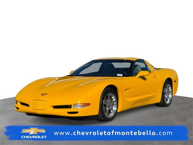 2004 Chevrolet Corvette Coupe RWD