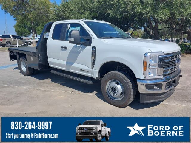 2025 Ford F-350 Super Duty Chassis XL SuperCab DRW 4WD