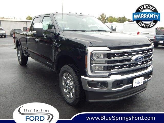 2026 Ford F-350 Super Duty Lariat Crew Cab 4WD