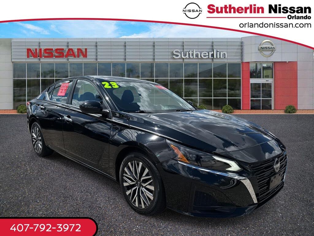 2023 Nissan Altima 2.5 SV FWD