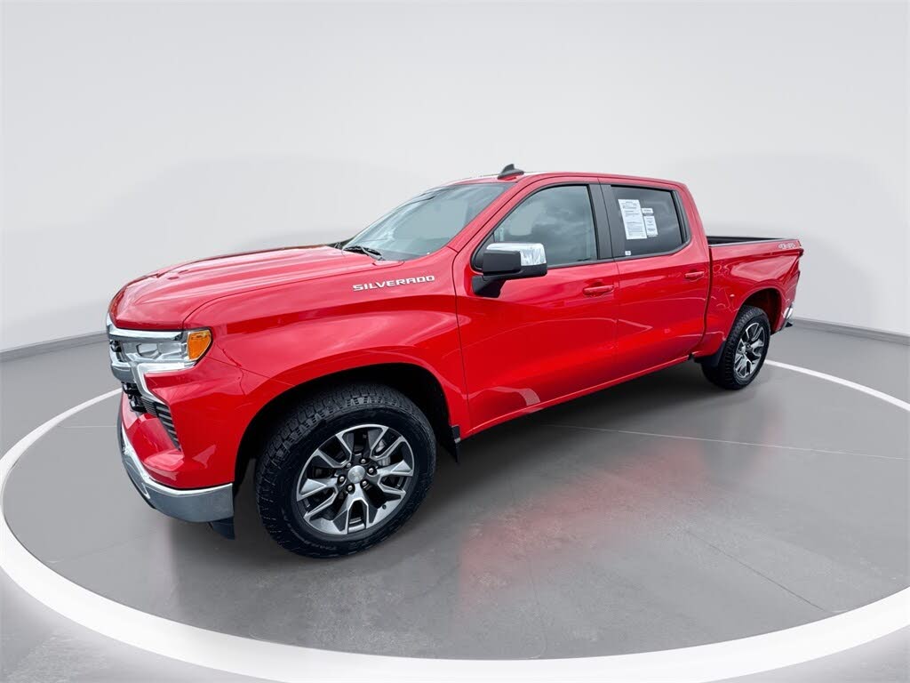 2022 Chevrolet Silverado 1500 LT Crew Cab 4WD