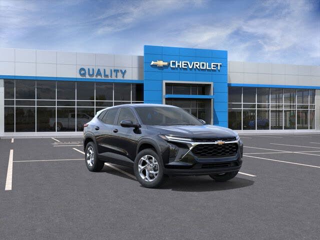 2026 Chevrolet Trax LS FWD
