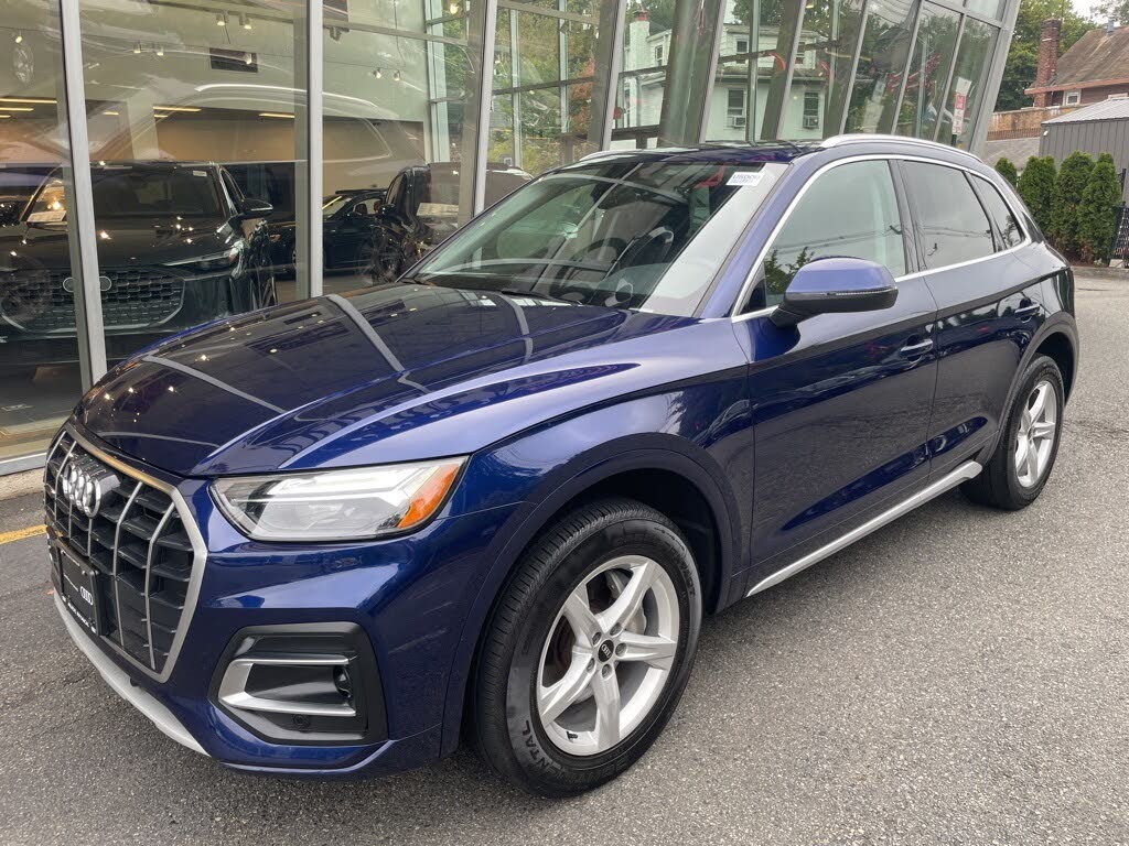 2023 Audi Q5 quattro Premium 40 TFSI