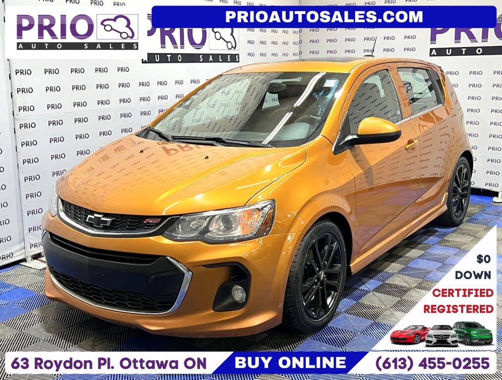 2017 Chevrolet Sonic Premier Hatchback FWD