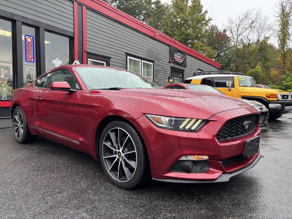 2016 Ford Mustang EcoBoost Premium Coupe RWD