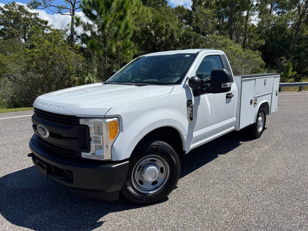 2017 Ford F-350 Super Duty XL LB