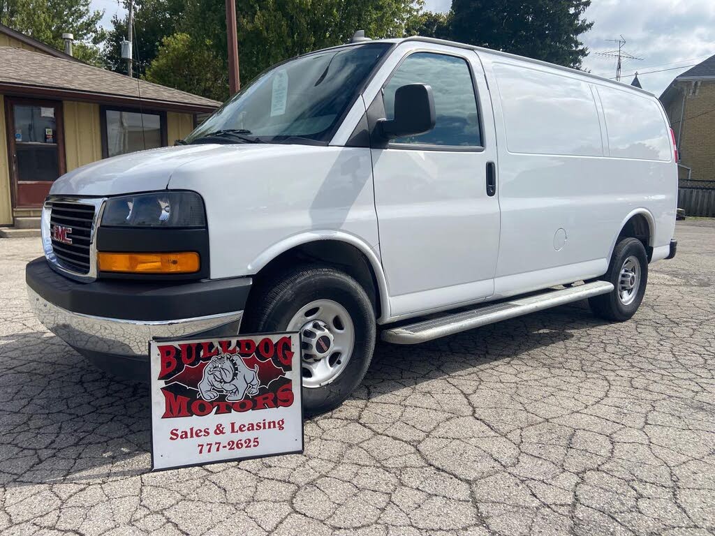 GMC Savana Cargo 2500 RWD 2023