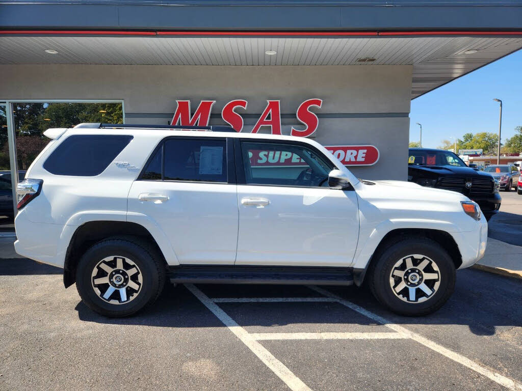 2024 Toyota 4Runner TRD Off-Road 4WD
