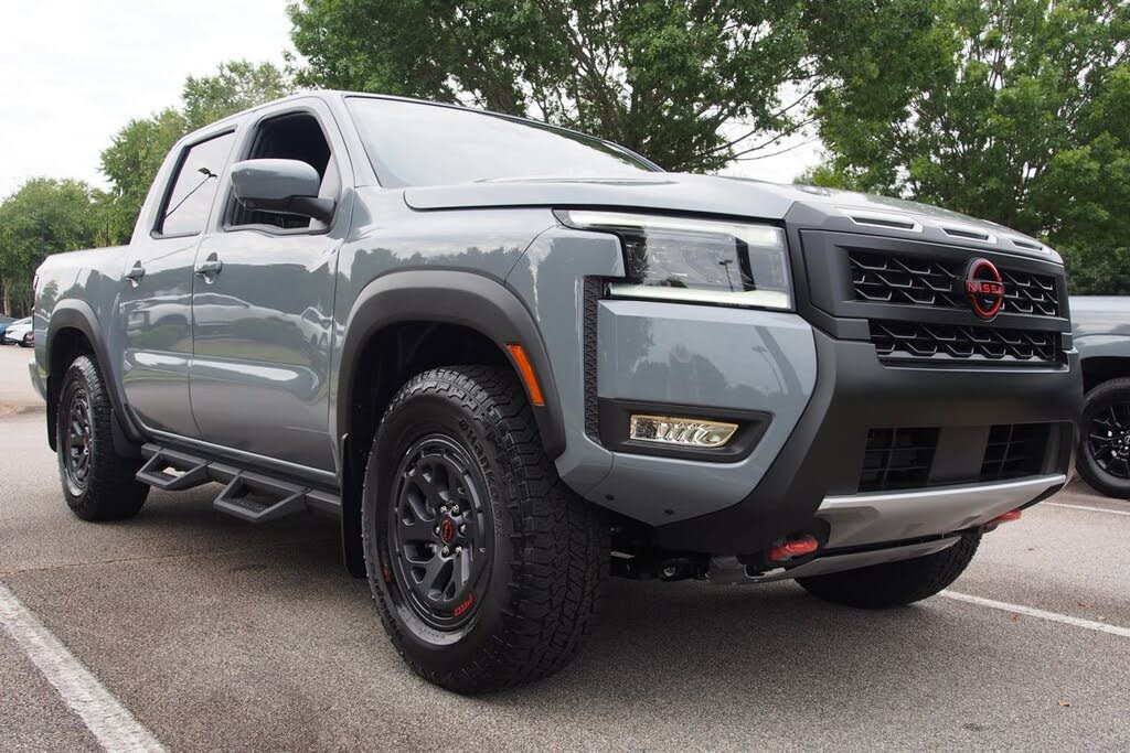 2026 Nissan Frontier PRO-4X Crew Cab 4WD