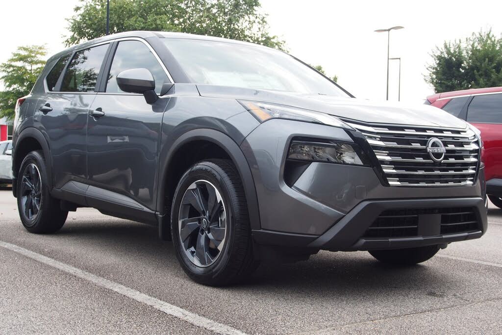 2026 Nissan Rogue SV FWD