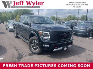 Nissan Titan PRO-4X Crew Cab 4WD