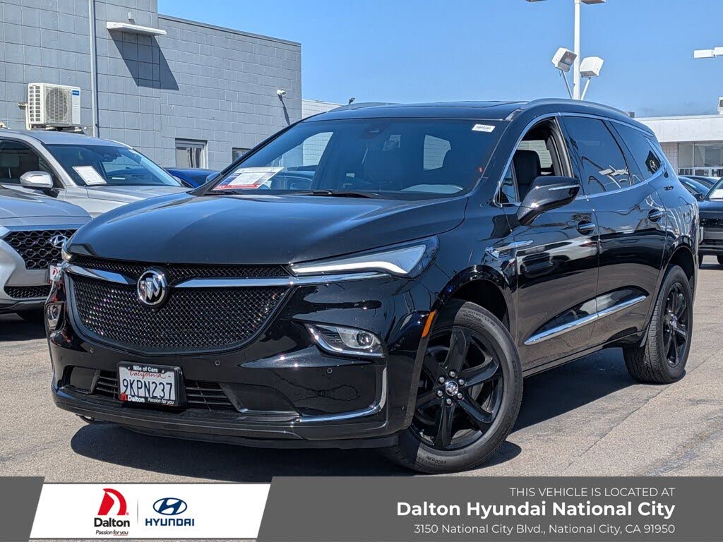 2024 Buick Enclave Essence FWD