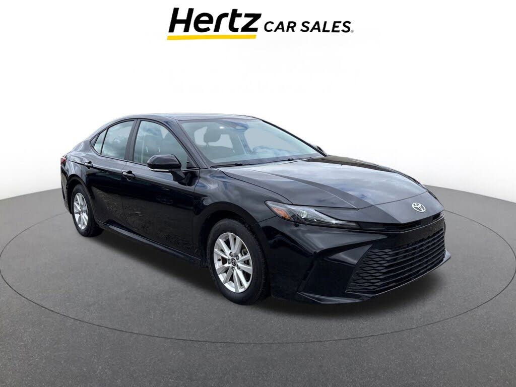 2025 Toyota Camry LE FWD