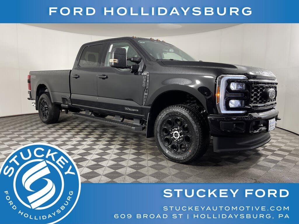2026 Ford F-350 Super Duty XLT Crew Cab 4WD