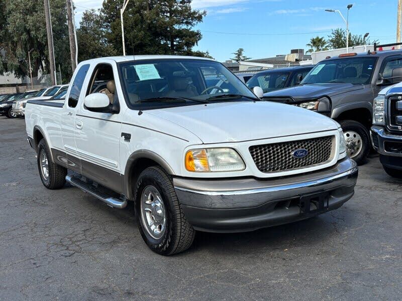 2003 Ford F-150 Lariat Extended Cab SB