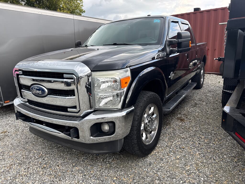 2011 Ford F-250 Super Duty Lariat Crew Cab 4WD