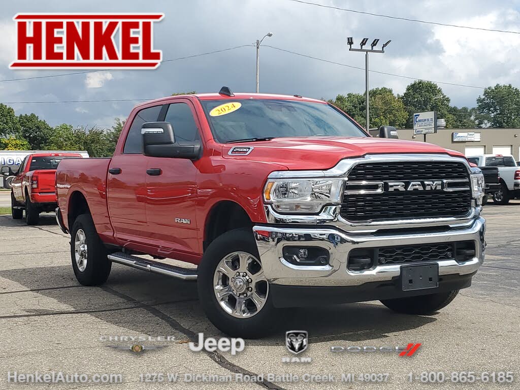 2024 RAM 2500 Big Horn Crew Cab 4WD
