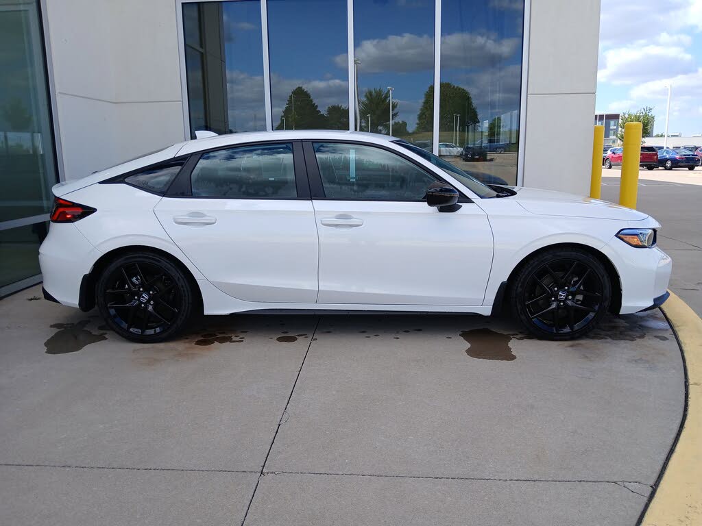 2025 Honda Civic Hatchback Sport FWD