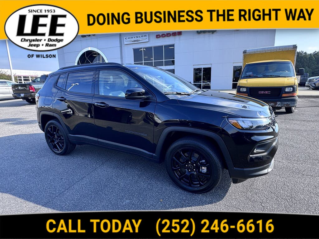 2026 Jeep Compass Latitude Altitude 4WD