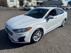 Ford Fusion Hybrid SE FWD