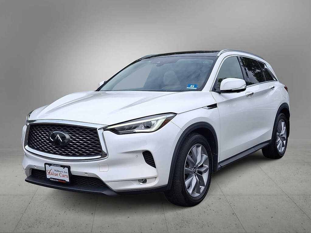 2021 INFINITI QX50 Essential AWD
