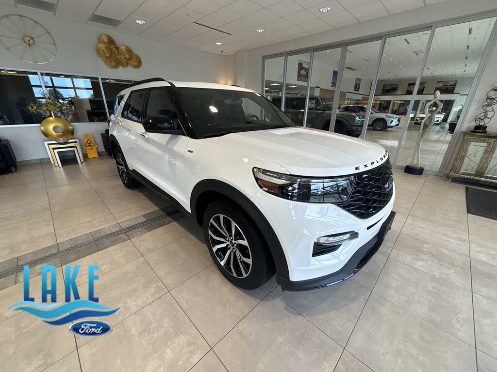 2022 Ford Explorer ST-Line AWD