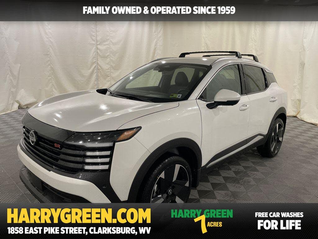 2025 Nissan Kicks SR AWD