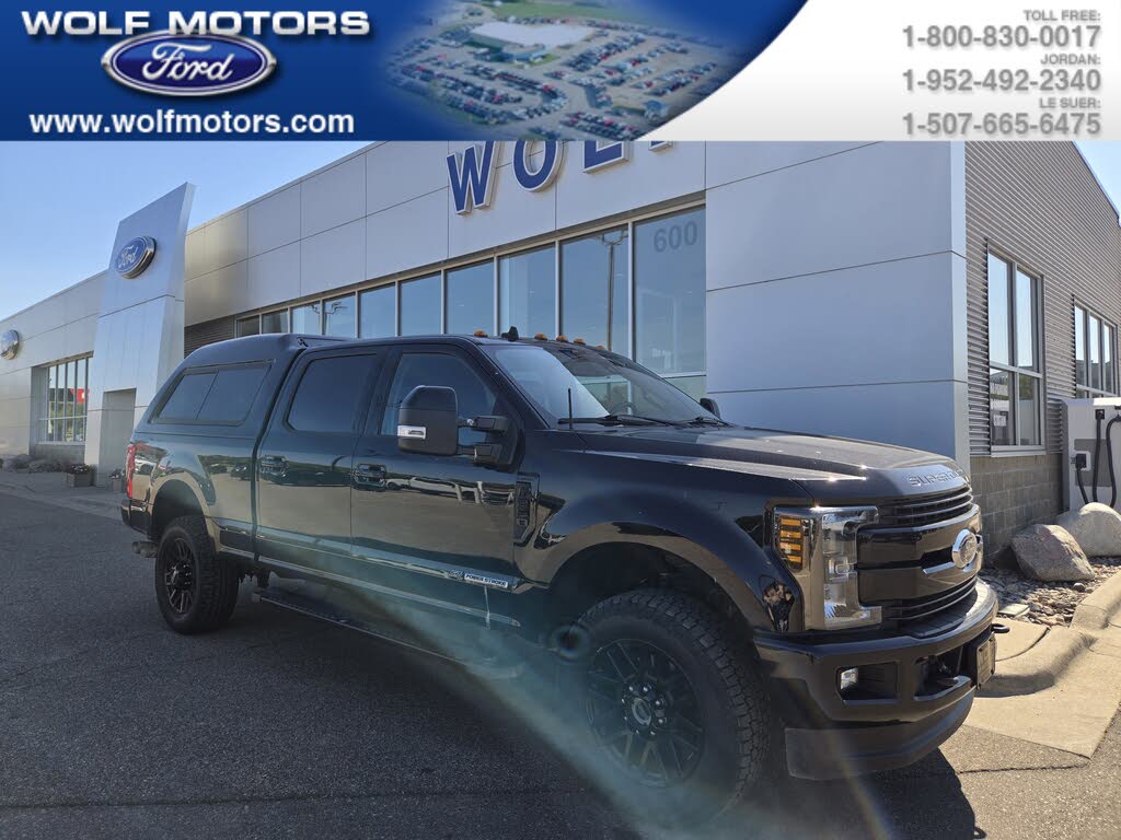 2019 Ford F-250 Super Duty Lariat Crew Cab 4WD