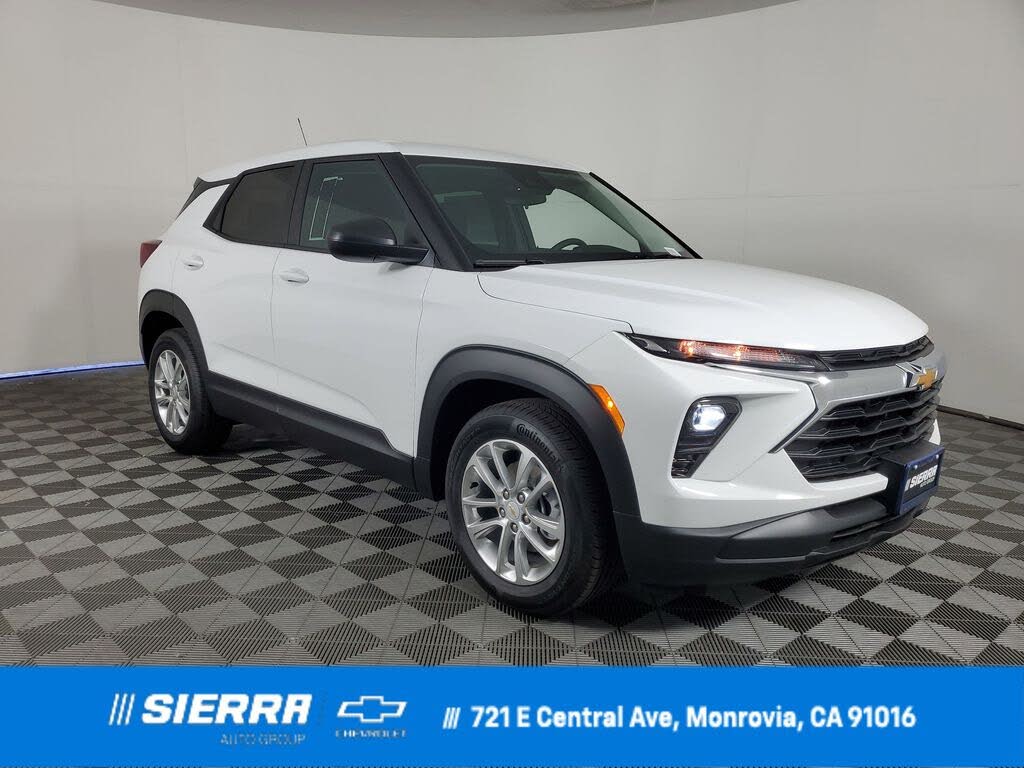 2026 Chevrolet Trailblazer LS FWD