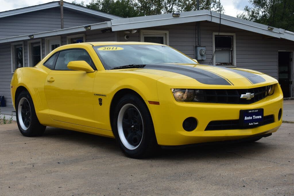 2011 Chevrolet Camaro 1LS Coupe RWD