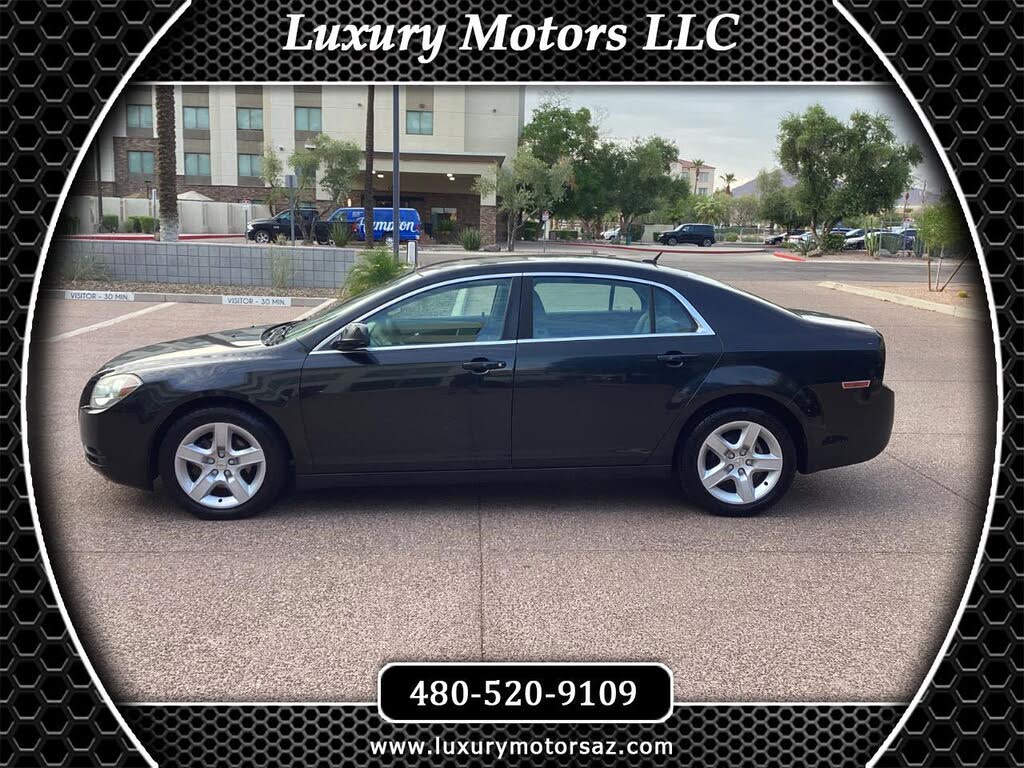 2011 Chevrolet Malibu LS FWD