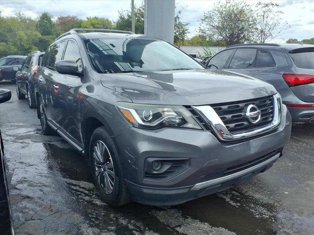 2018 Nissan Pathfinder S