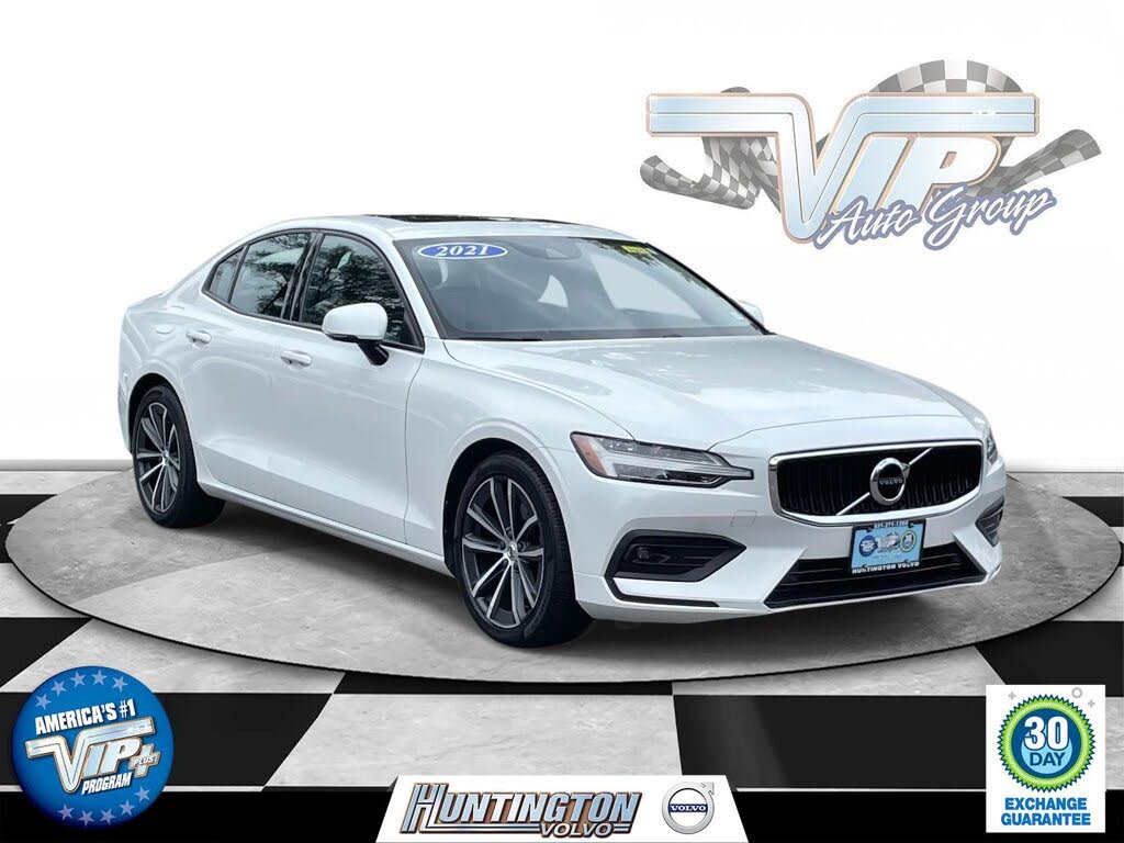 2021 Volvo S60 T5 Momentum FWD
