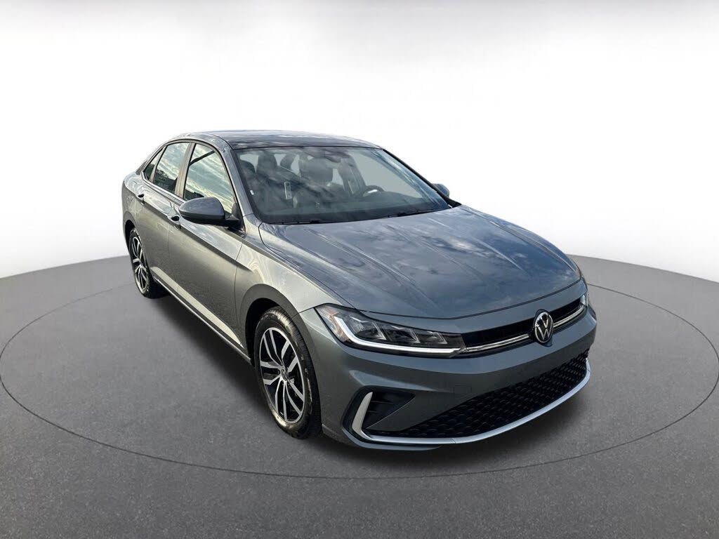 2025 Volkswagen Jetta SE FWD