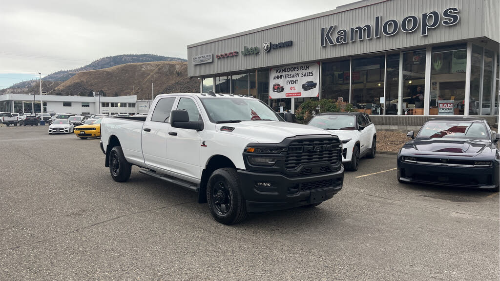 2026 RAM 3500 Tradesman Crew Cab LB 4WD