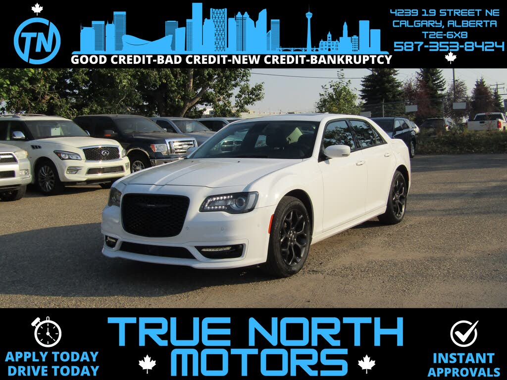 2023 Chrysler 300 Touring L AWD