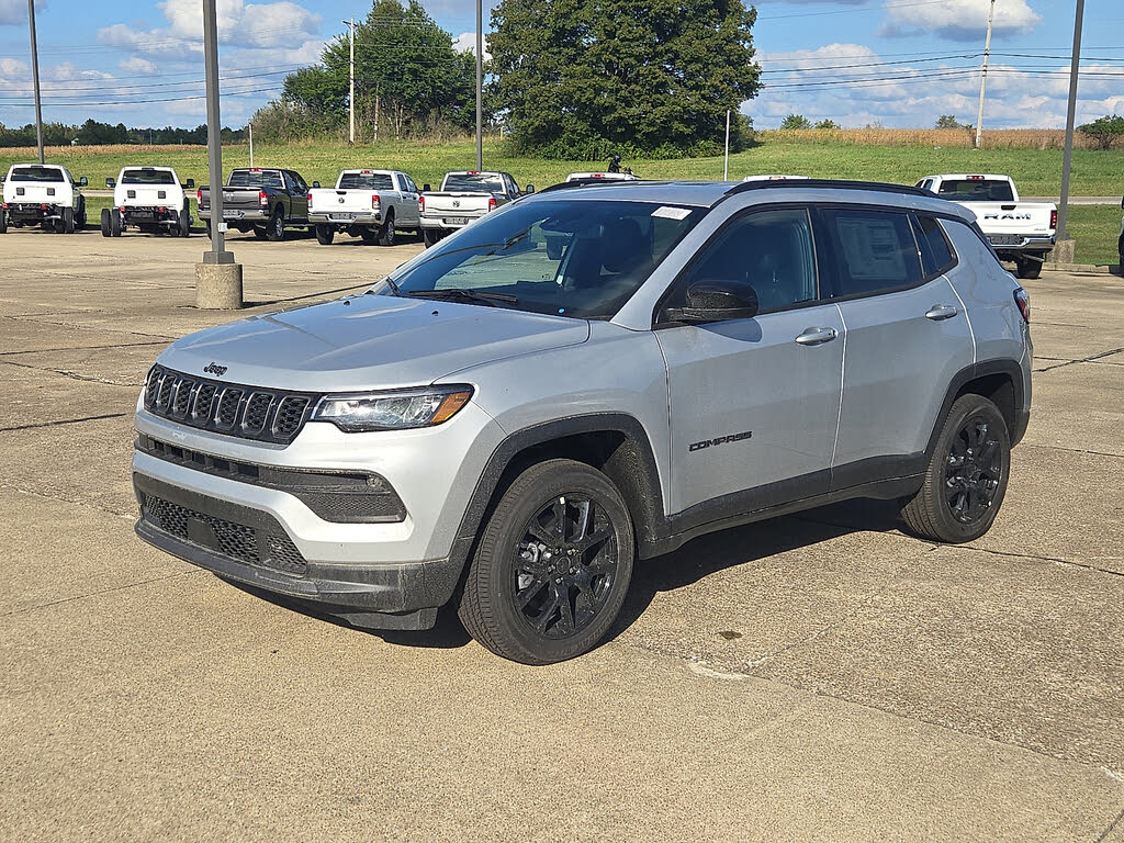 2026 Jeep Compass Latitude Altitude 4WD